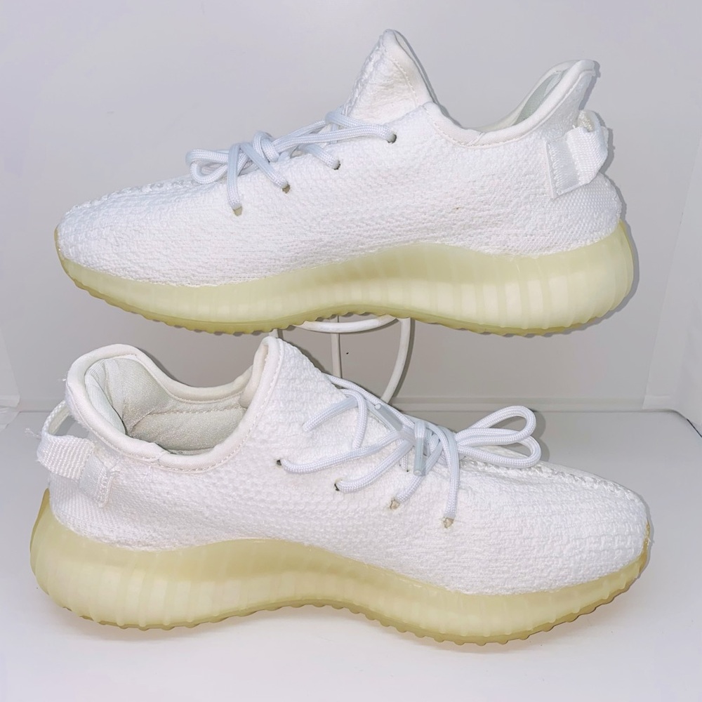 YEEZY BOOST 350 V2/ UNISEX M-7 W=8.5